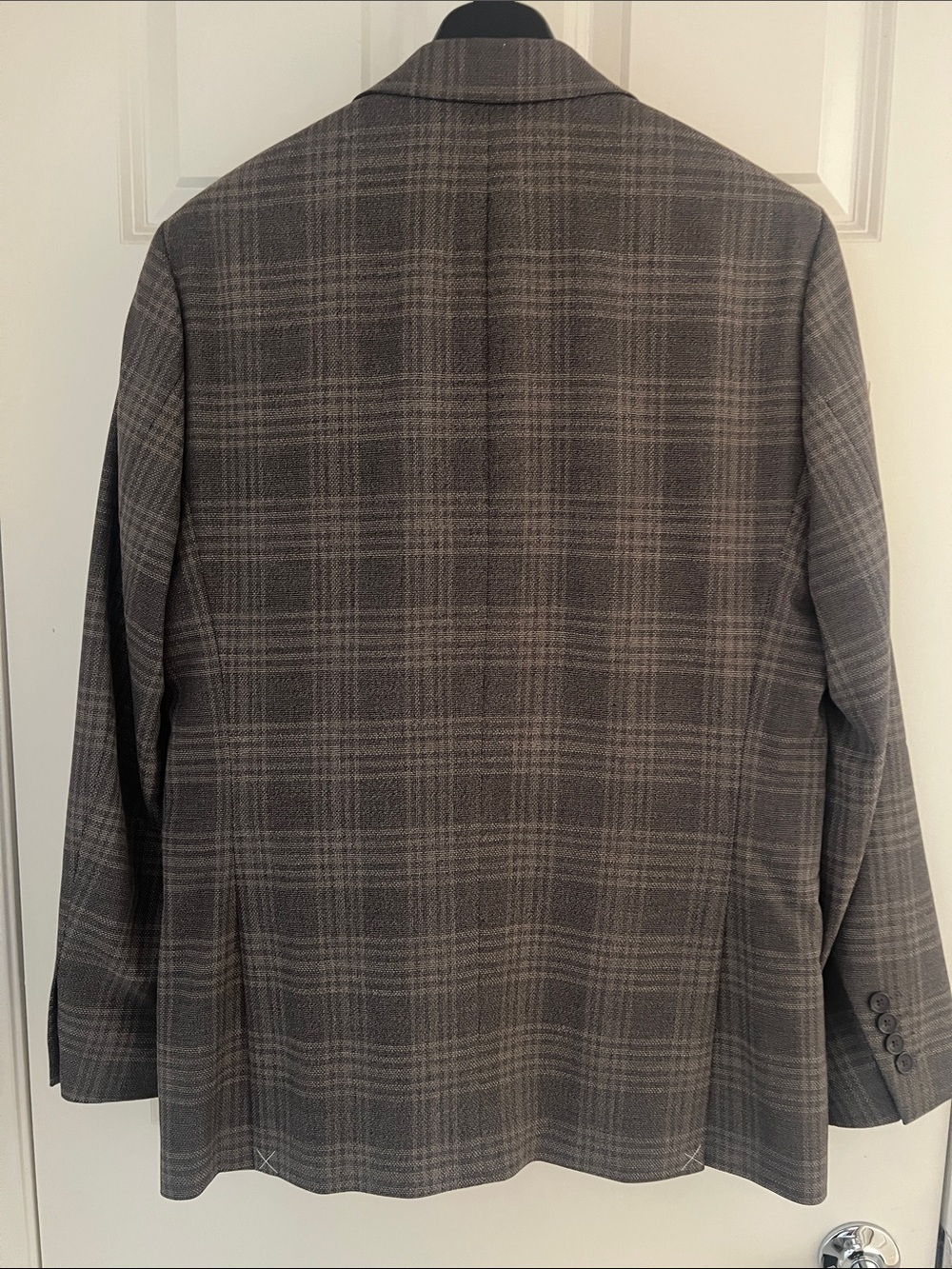 Offers welcome- APT. 9 Men's Brown Plaid Two-Button Blazer / Sport Coat Size 40 - Picture 4 of 12
